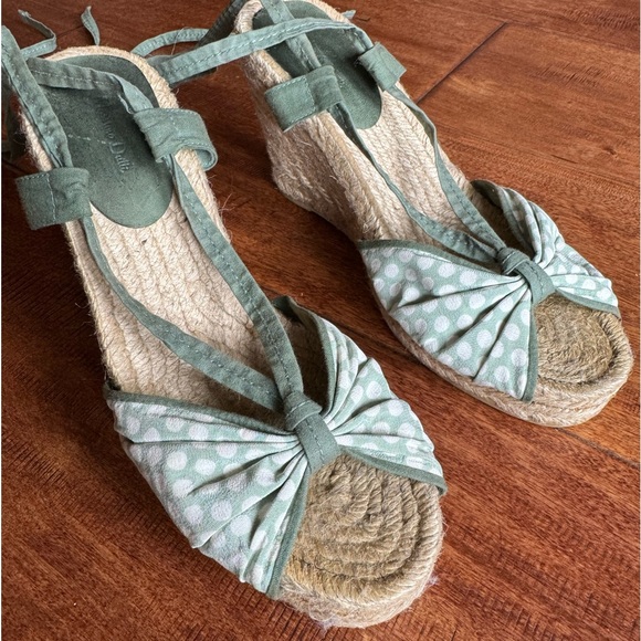 Cute polka dots platforms - Picture 2 of 5